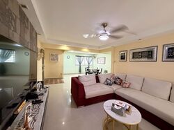Blk 815 Tampines Polyview (Tampines), HDB 5 Rooms #553278871